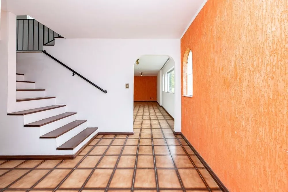 Casa de Condomínio à venda com 4 quartos, 327m² - Foto 1