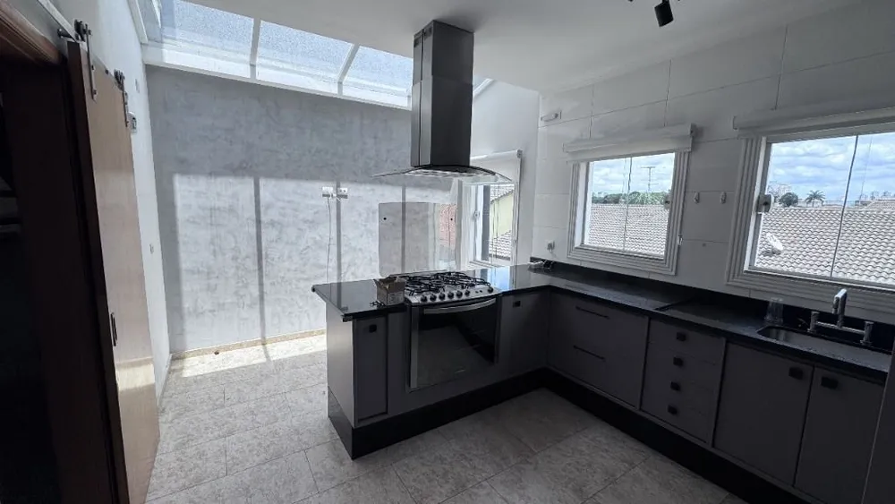 Sobrado, 4 quartos, 250 m² - Foto 4
