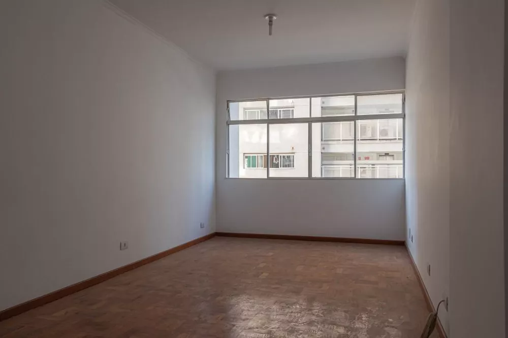 Apartamento à venda com 3 quartos, 96m² - Foto 1