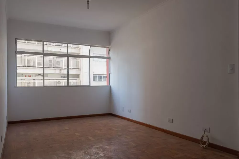 Apartamento à venda com 3 quartos, 96m² - Foto 2