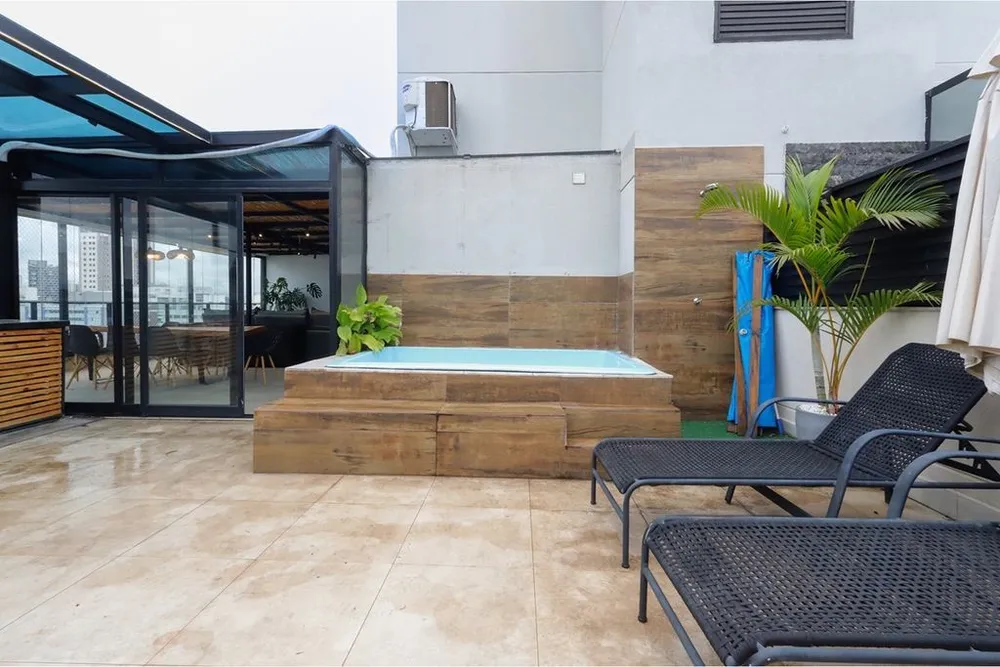 Apartamento, 3 quartos, 241 m² - Foto 2