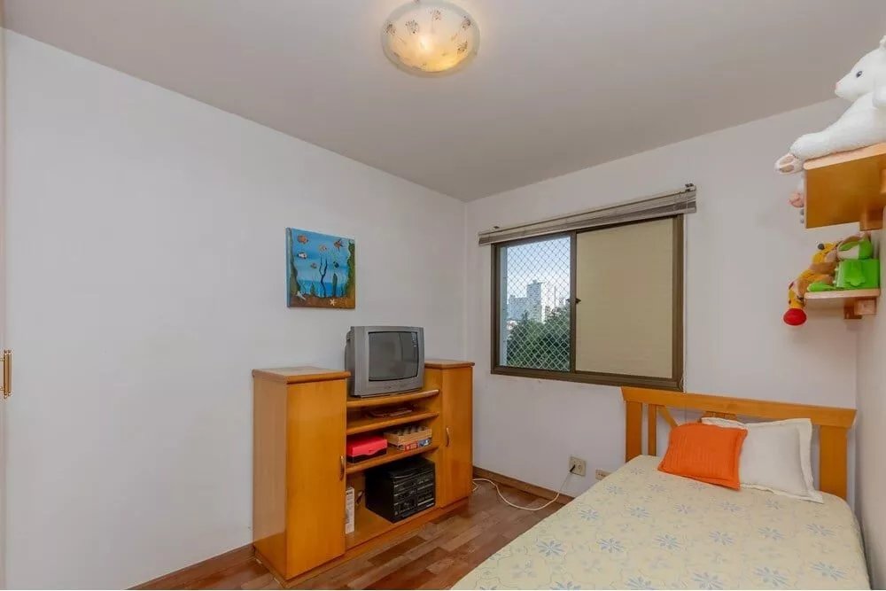 Apartamento à venda com 3 quartos, 84m² - Foto 2