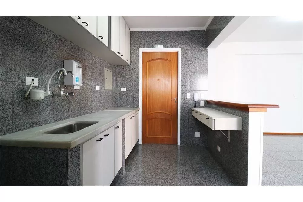 Apartamento à venda com 2 quartos, 76m² - Foto 8