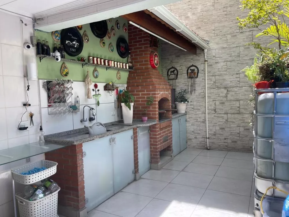 Sobrado, 3 quartos, 205 m² - Foto 1