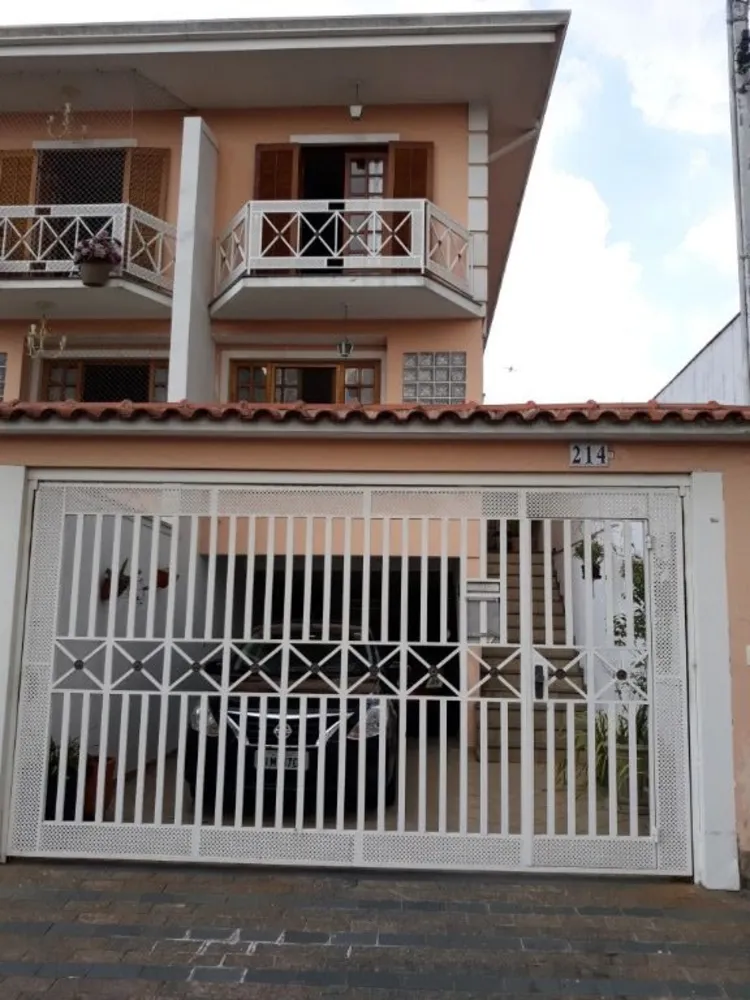 Casa, 3 quartos, 250 m² - Foto 1