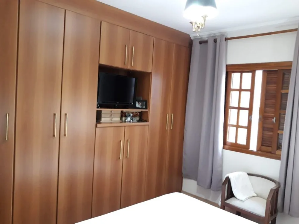 Casa, 3 quartos, 250 m² - Foto 7