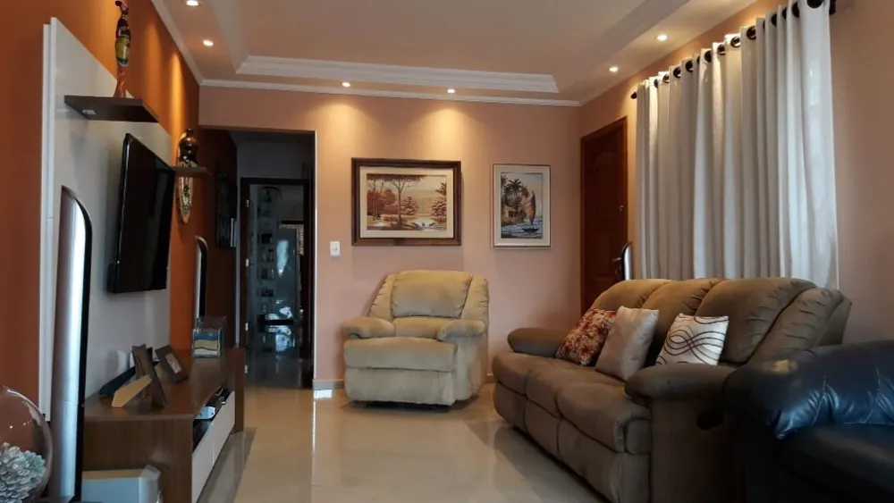 Casa, 3 quartos, 250 m² - Foto 3