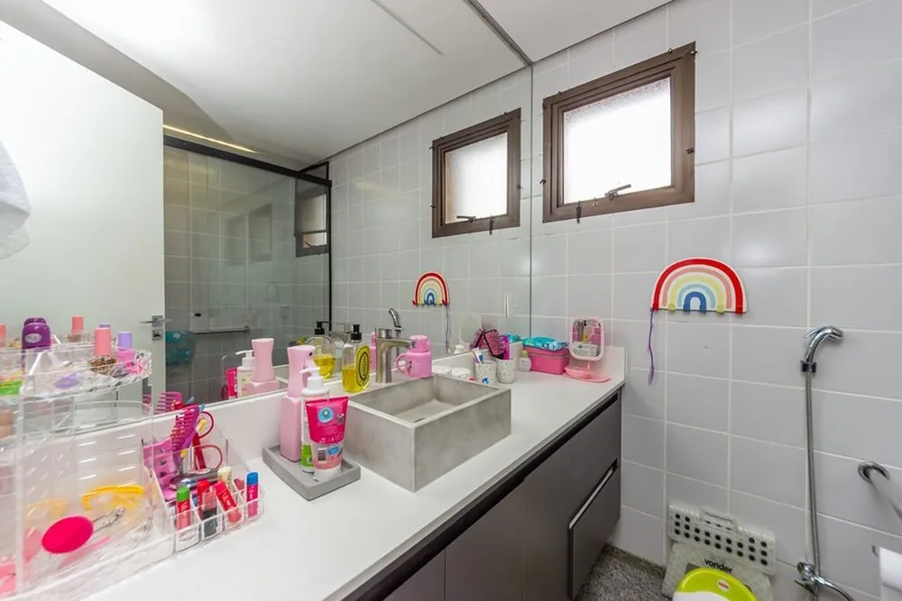 Apartamento, 4 quartos, 198 m² - Foto 2