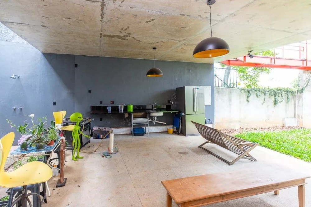 Casa de Condomínio à venda com 4 quartos, 400m² - Foto 3