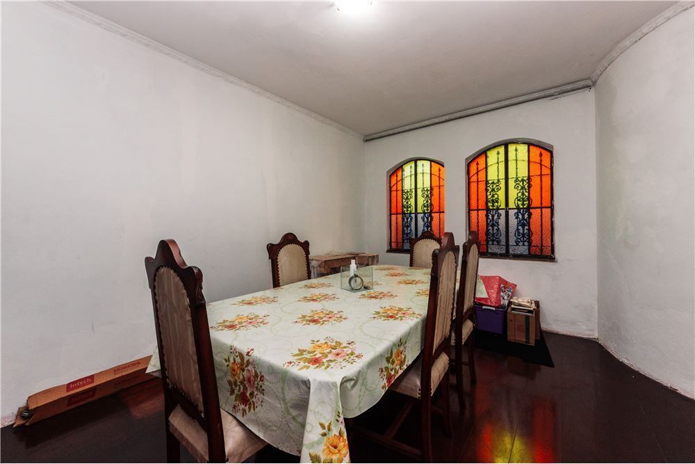 Casa de Condomínio à venda com 4 quartos, 353m² - Foto 2