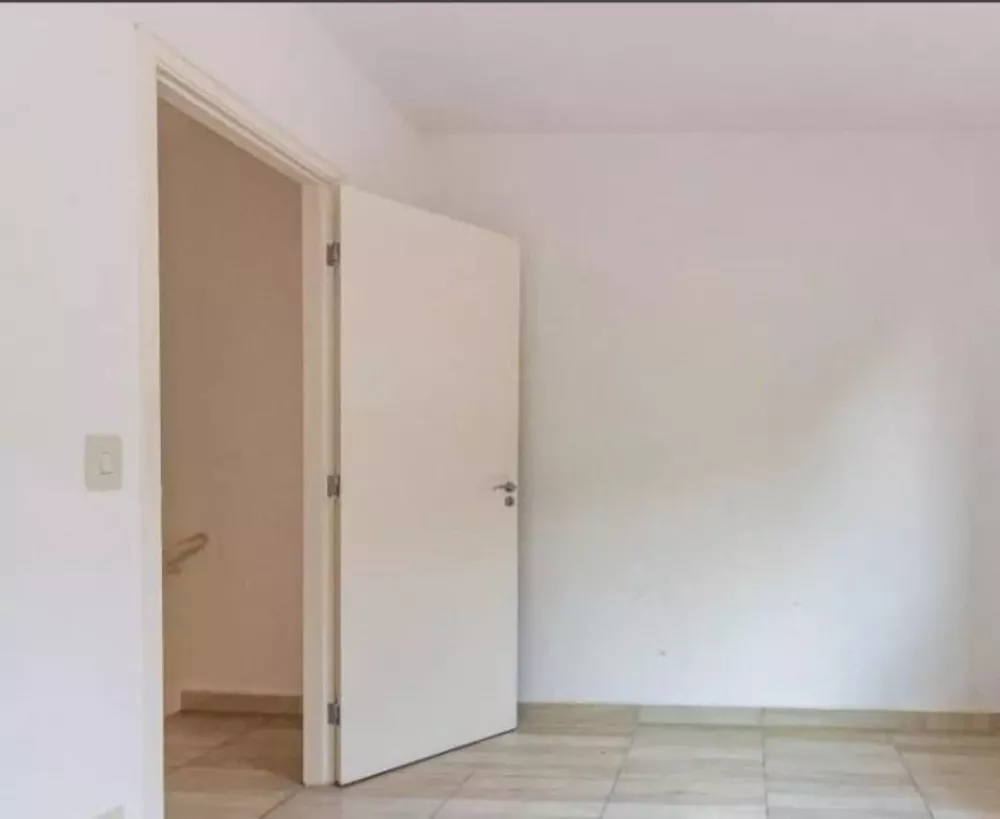 Casa de Condomínio para alugar com 2 quartos, 105M2 - Foto 2