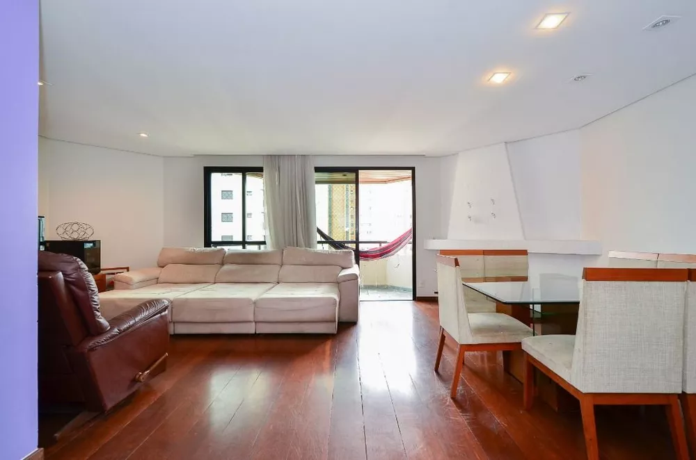 Apartamento à venda com 3 quartos, 130m² - Foto 3