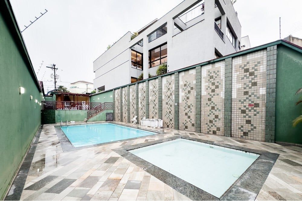 Apartamento à venda com 3 quartos, 125m² - Foto 7