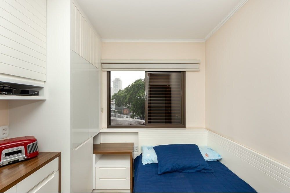 Apartamento à venda com 3 quartos, 125m² - Foto 2