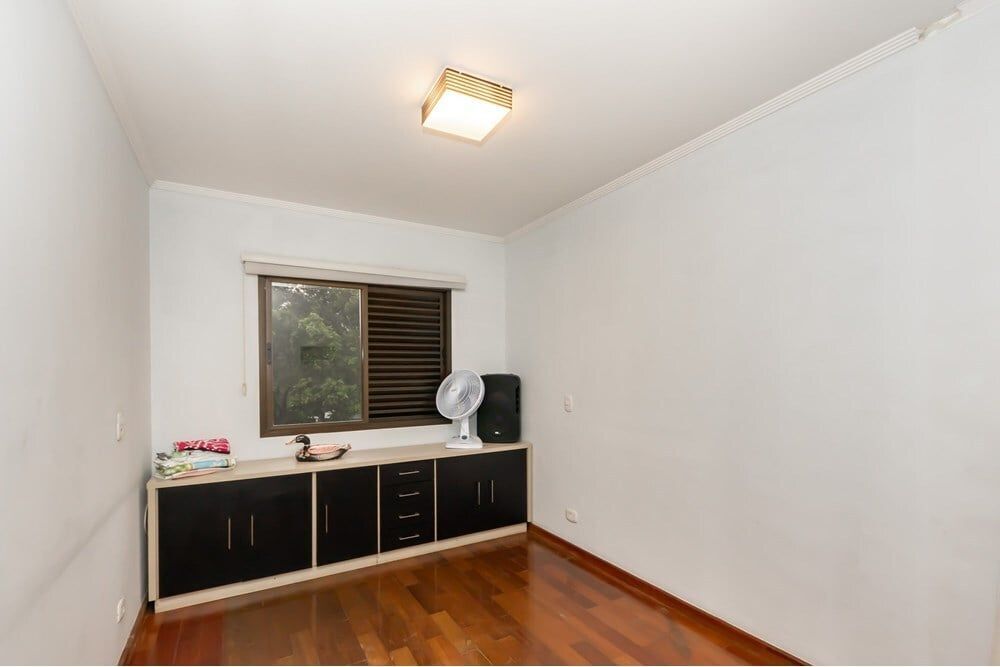 Apartamento à venda com 3 quartos, 125m² - Foto 14