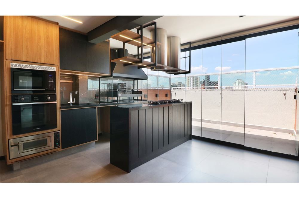 Cobertura à venda com 2 quartos, 111m² - Foto 4