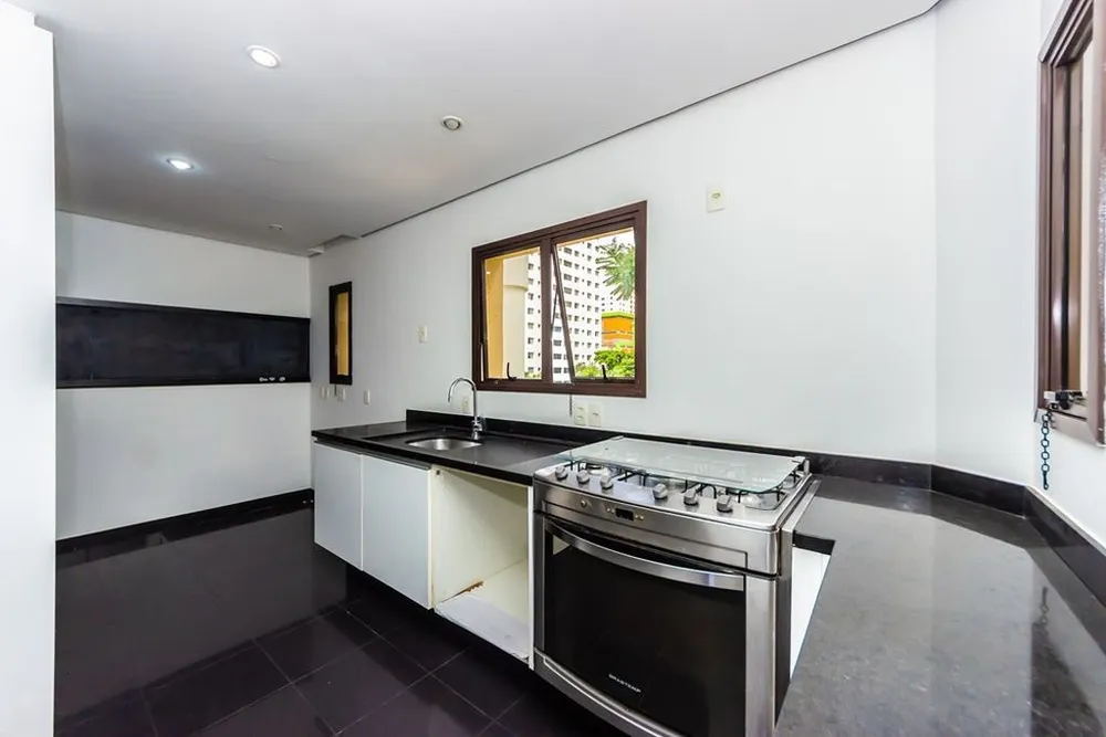 Apartamento, 3 quartos, 198 m² - Foto 3