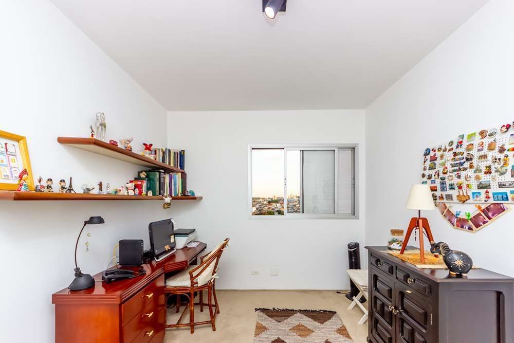Apartamento à venda com 4 quartos, 140m² - Foto 3
