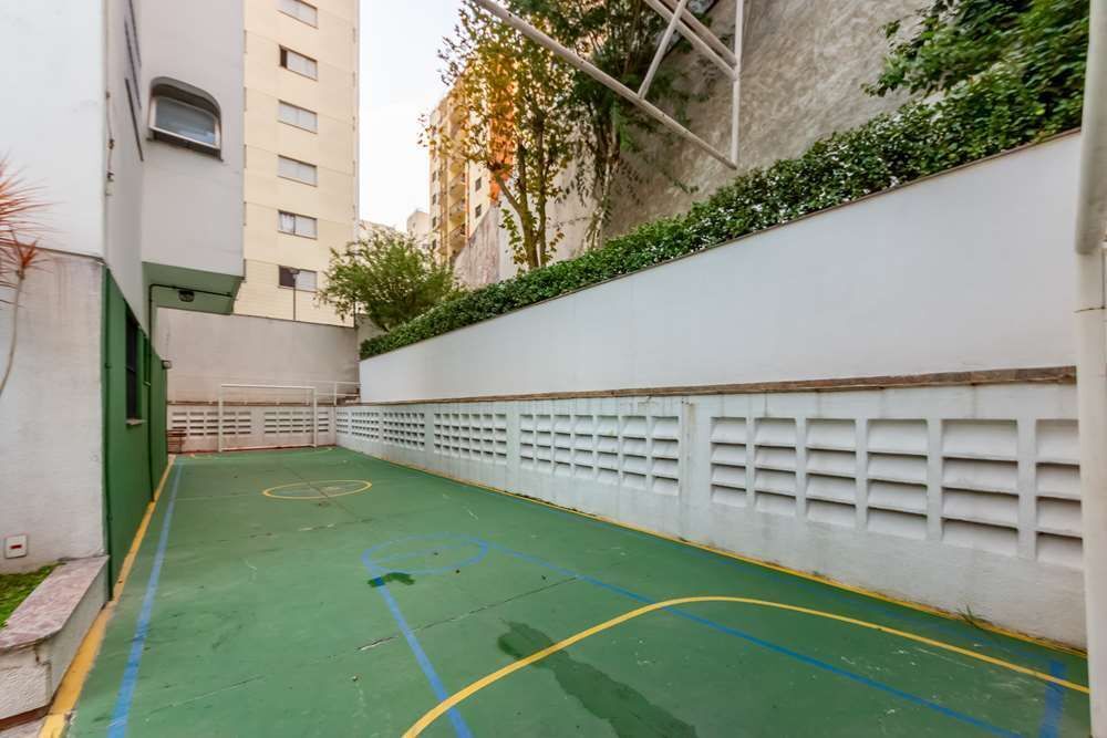Apartamento à venda com 4 quartos, 140m² - Foto 1