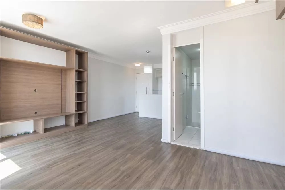 Apartamento à venda com 2 quartos, 61m² - Foto 1