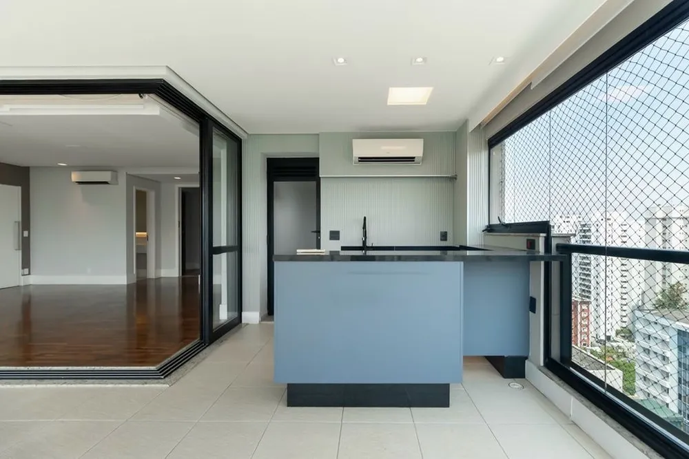 Apartamento, 3 quartos, 184 m² - Foto 2