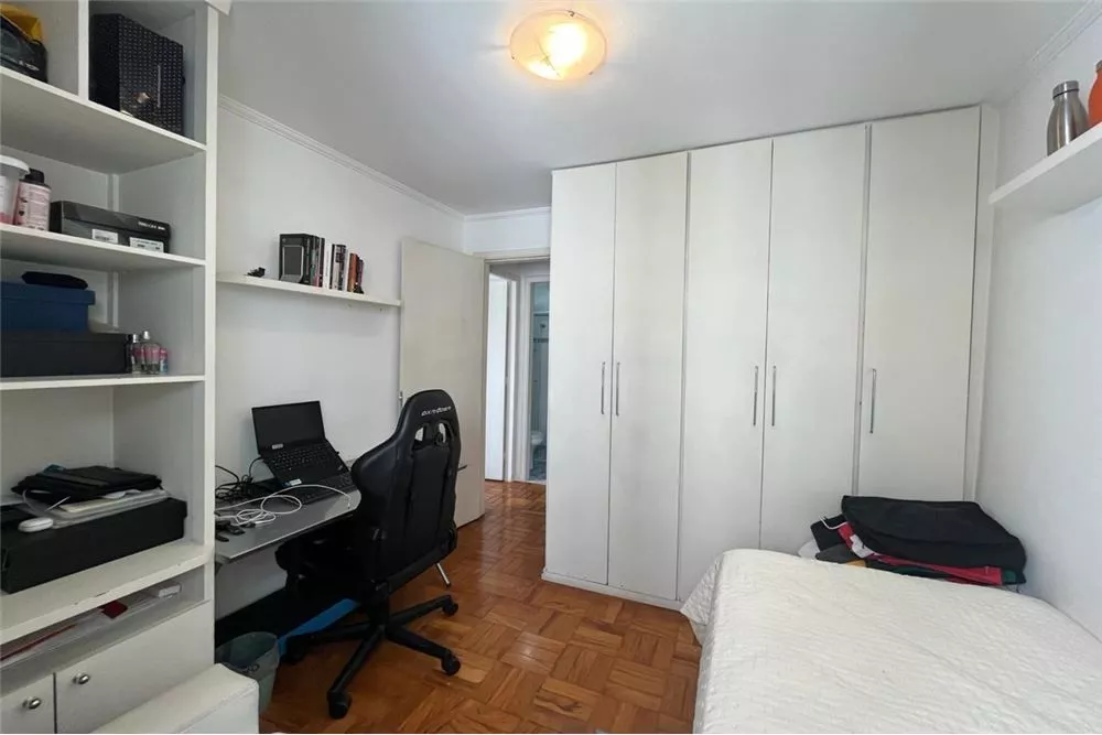 Apartamento à venda com 2 quartos, 67m² - Foto 7