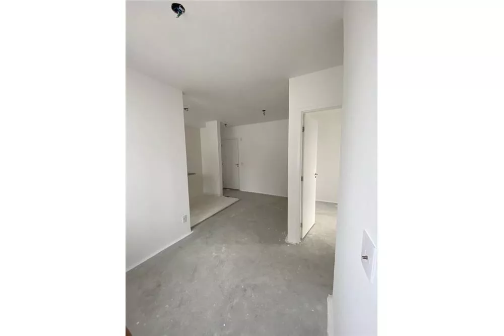 Apartamento à venda com 2 quartos, 41m² - Foto 1