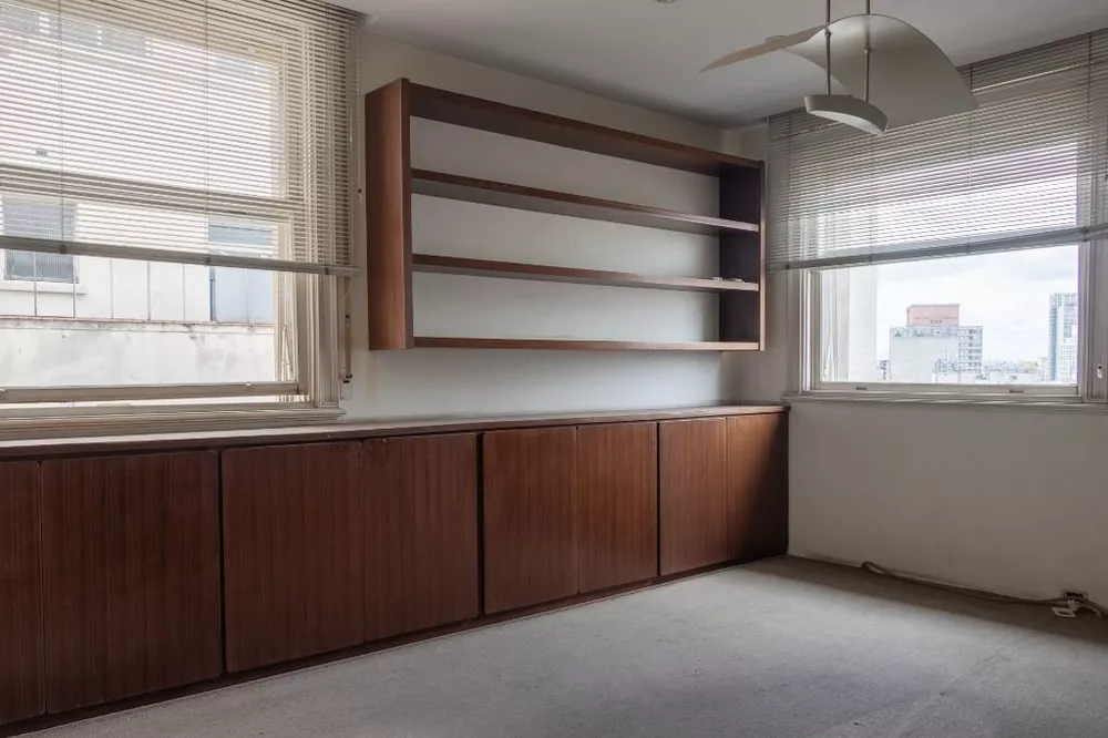 Apartamento à venda com 3 quartos, 175m² - Foto 4