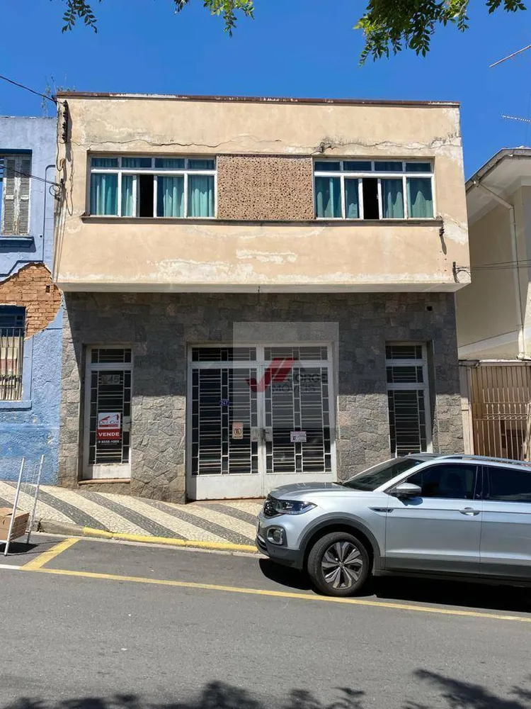 Casa, 3 quartos, 322 m² - Foto 1