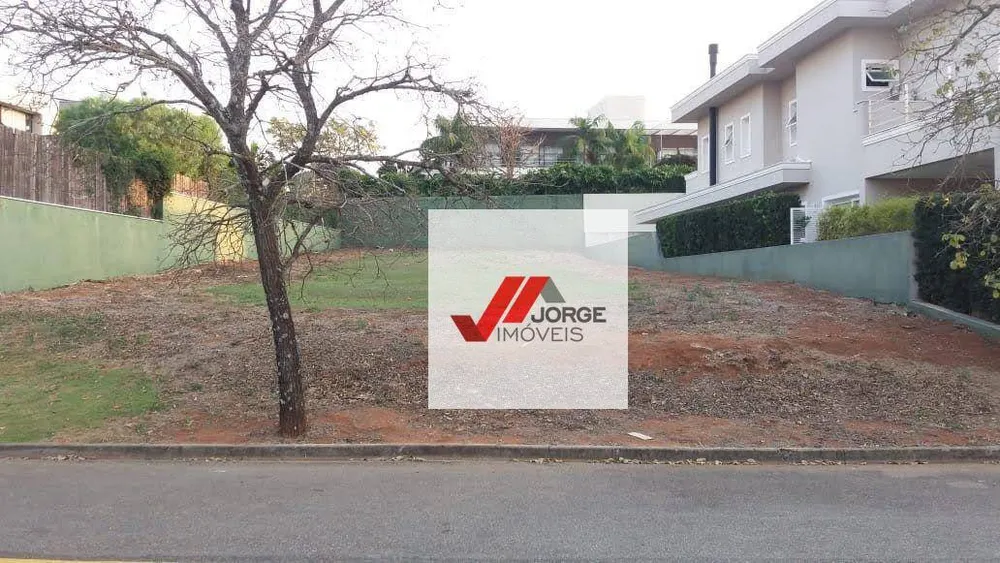 Loteamento e Condomínio, 590 m² - Foto 1