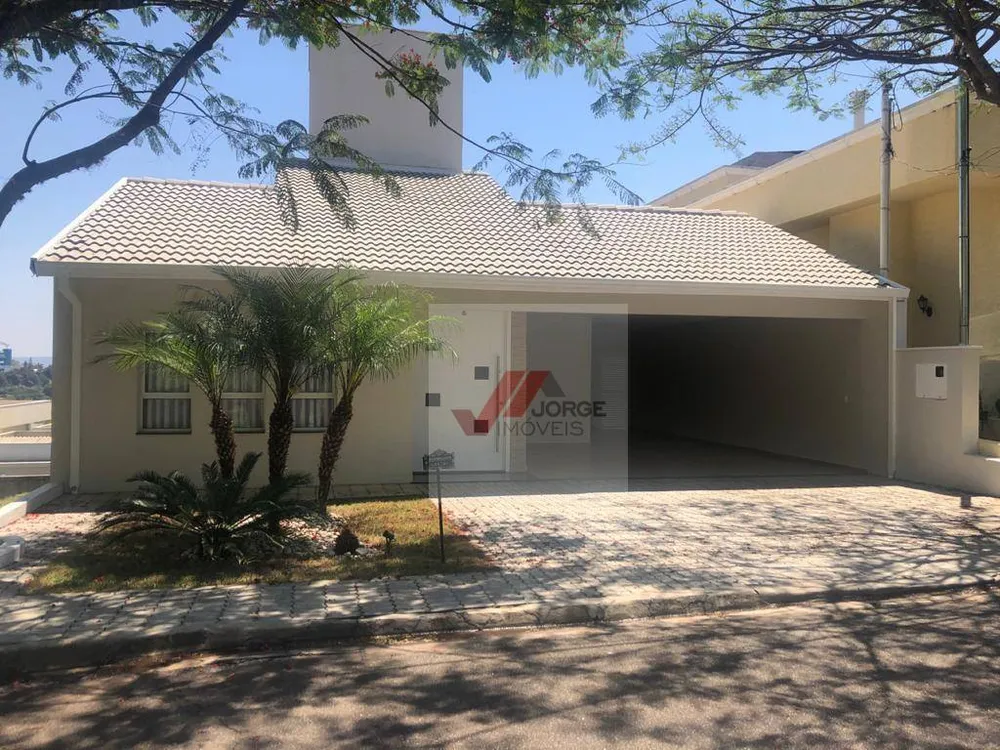 Casa, 3 quartos, 279 m² - Foto 1