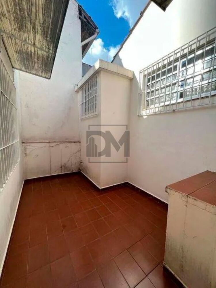 Casa para alugar com 3 quartos, 310m² - Foto 9