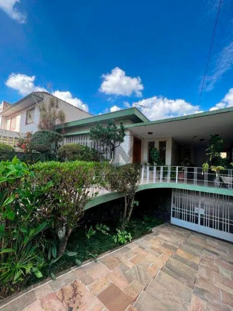 Casa para alugar com 3 quartos, 310m² - Foto 32