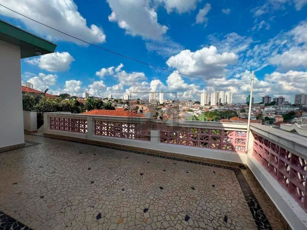 Casa para alugar com 3 quartos, 310m² - Foto 16