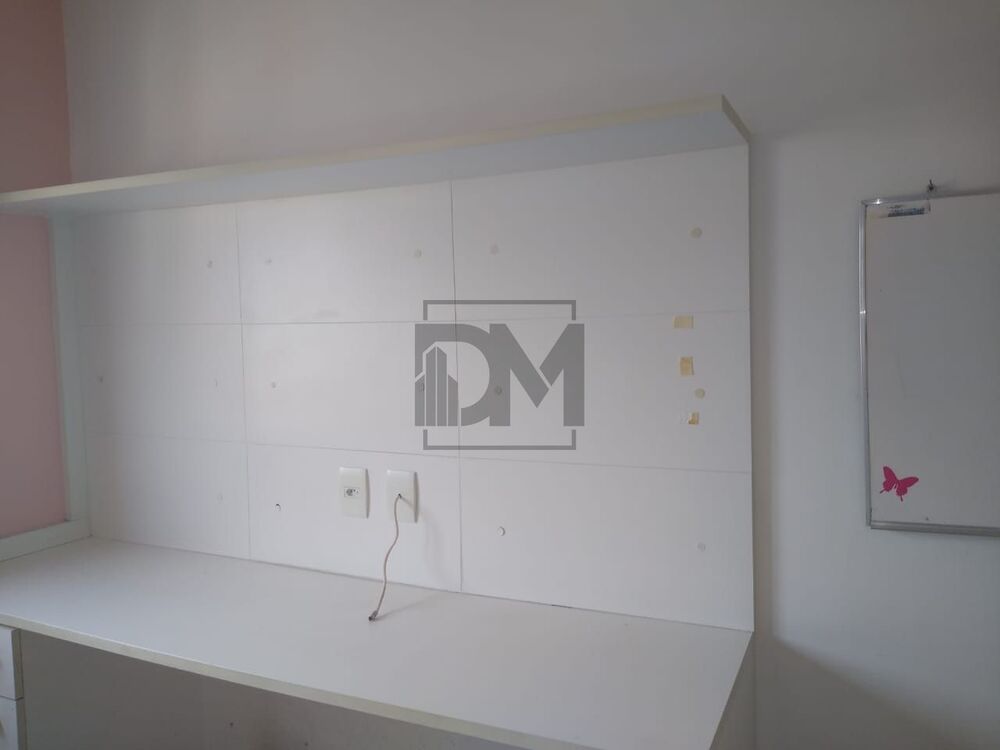 Apartamento para alugar com 3 quartos, 80m² - Foto 4