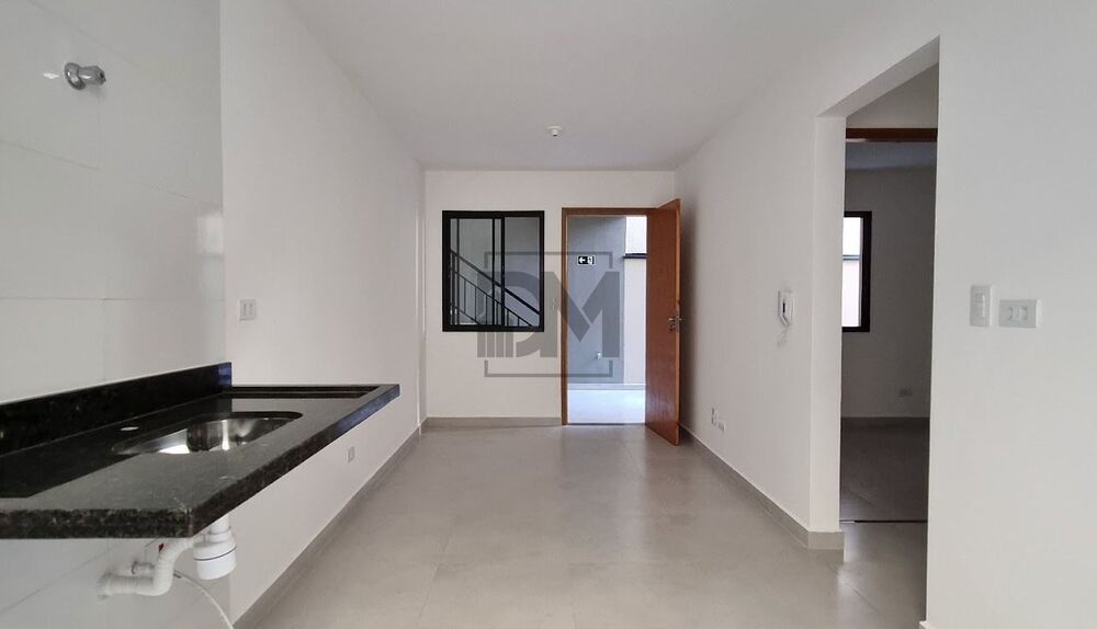 Apartamento à venda com 2 quartos, 39m² - Foto 2