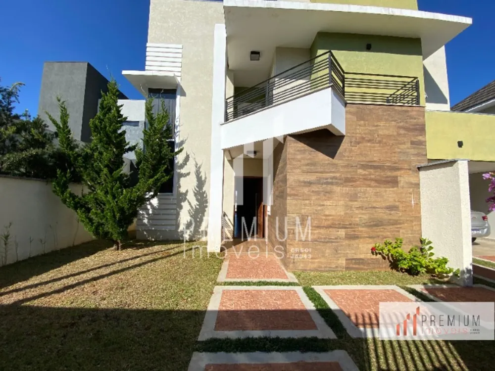 Casa, 3 quartos, 218 m² - Foto 2