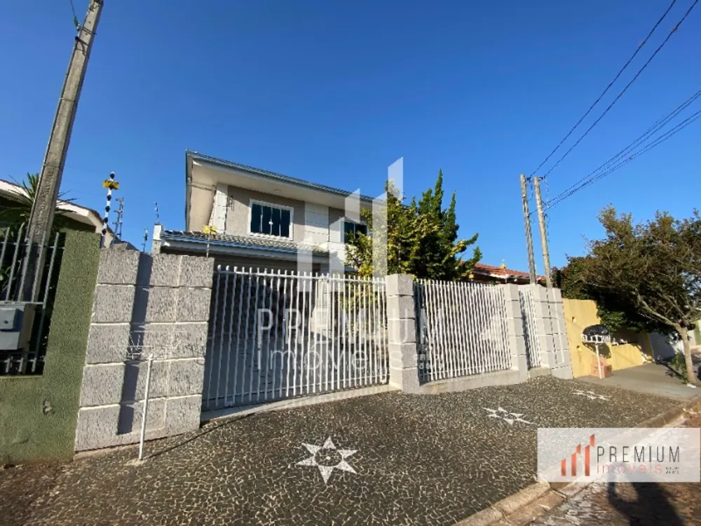 Casa, 3 quartos, 189 m² - Foto 1