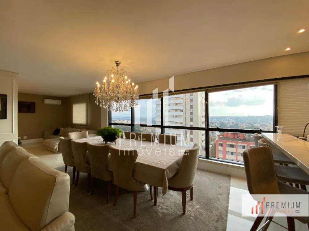 Apartamento, 3 quartos, 230 m² - Foto 1