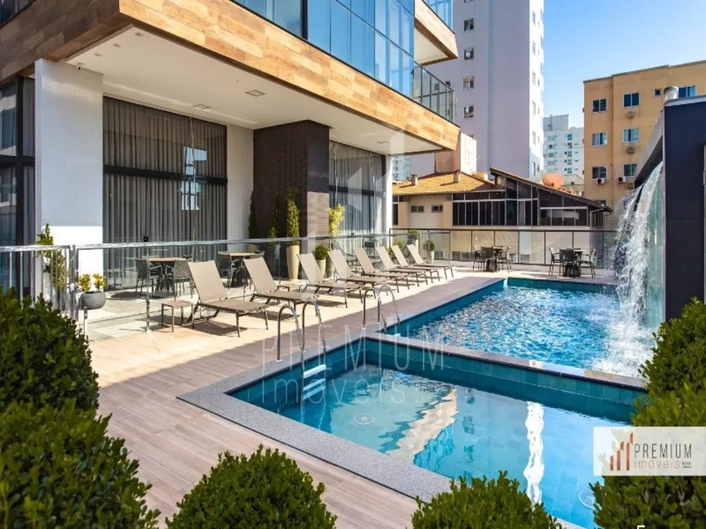 Apartamento, 4 quartos, 213 m² - Foto 2