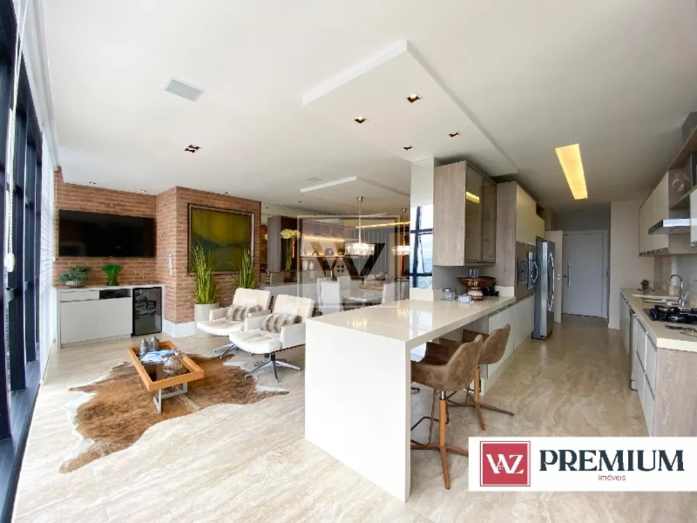 Apartamento, 4 quartos, 206 m² - Foto 1