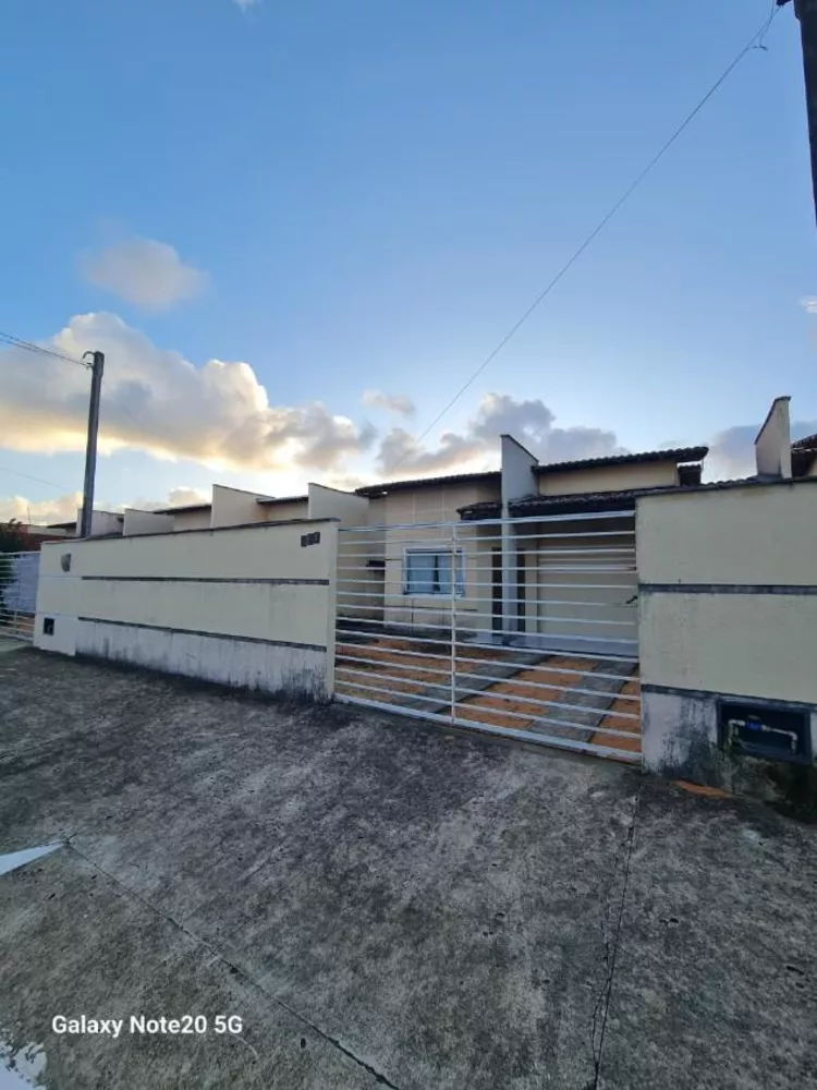 Casa, 2 quartos, 66 m² - Foto 1