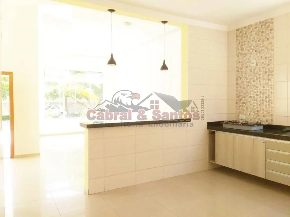 Casa, 3 quartos, 180 m² - Foto 3