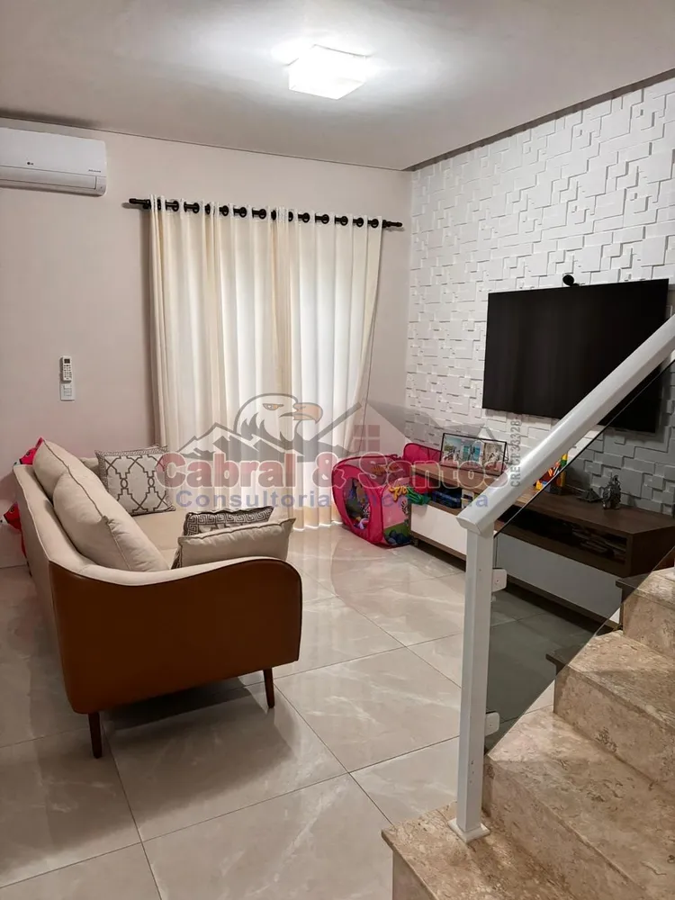 Casa, 3 quartos, 103 m² - Foto 1
