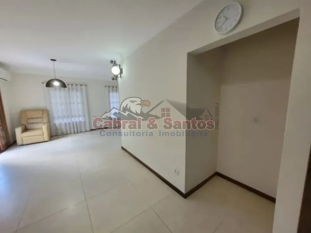 Casa à venda com 4 quartos, 400m² - Foto 3