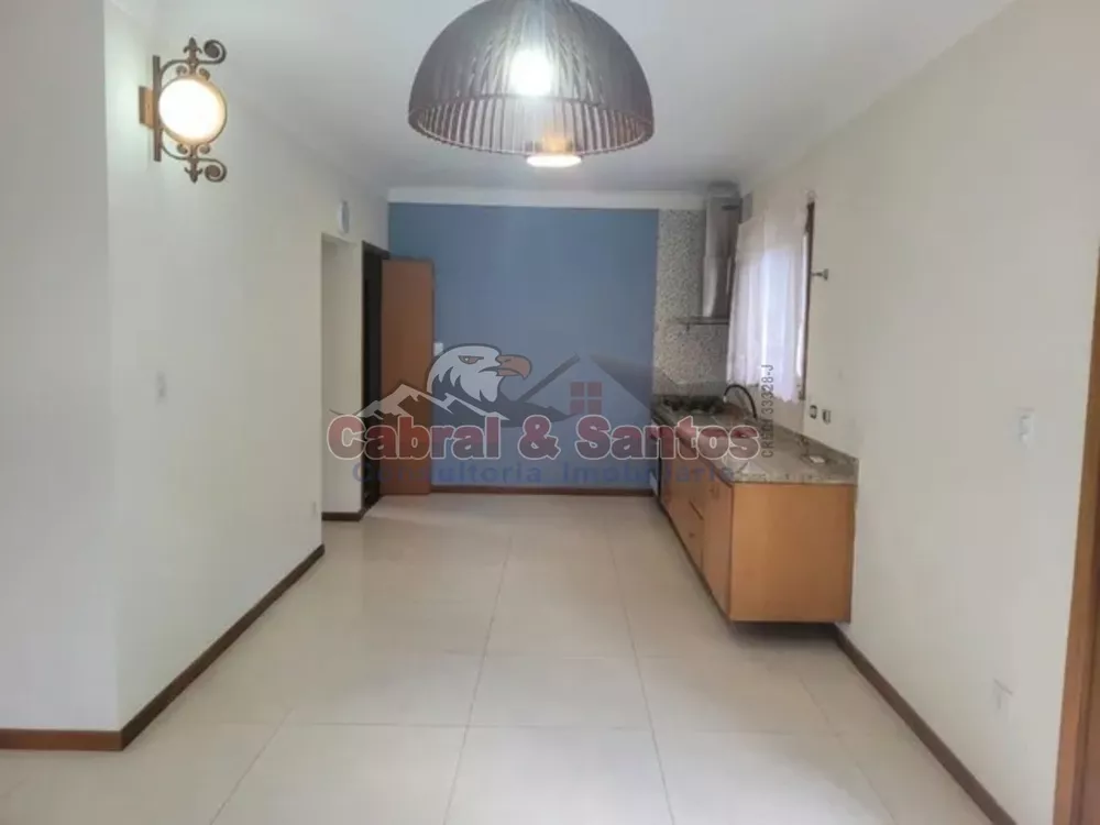 Casa à venda com 4 quartos, 400m² - Foto 4