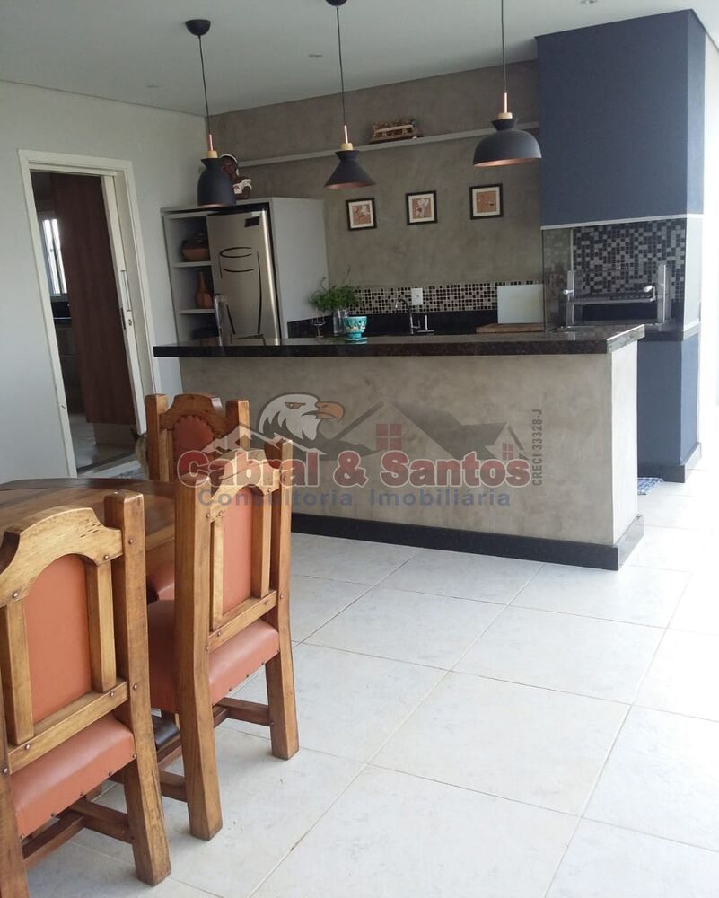 Casa, 4 quartos, 330 m² - Foto 3