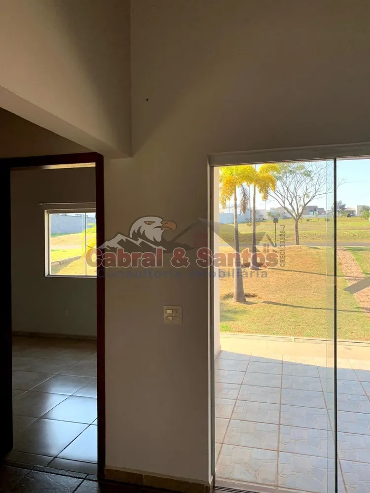 Casa, 4 quartos, 210 m² - Foto 2