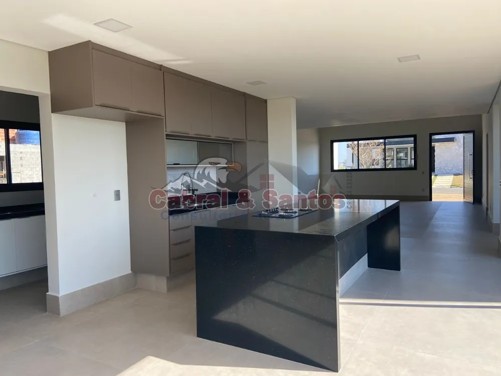Casa, 3 quartos, 311 m² - Foto 2