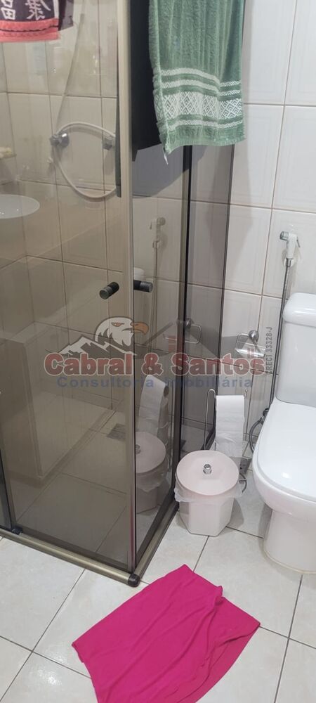 Casa à venda com 3 quartos, 150m² - Foto 2